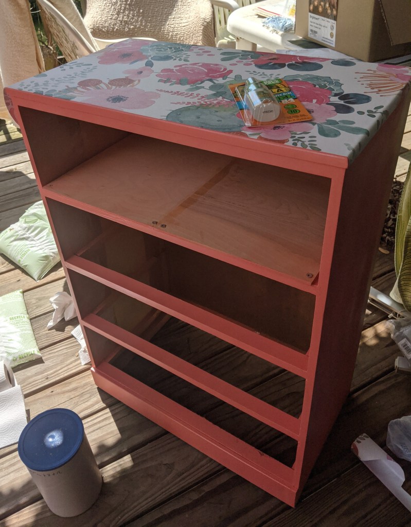 This image has an empty alt attribute; its file name is dresser-001.jpg